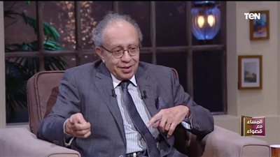 المخرج عصام السيد: المسرح يعاني نقصا في الدعاية ودور العرض