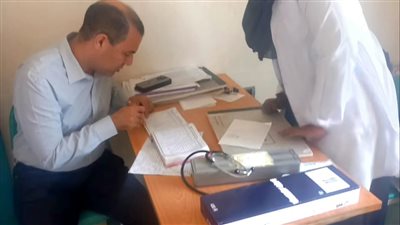 إحالة 7 من العاملين بالوحدة الصحية بالتحرير للتحقيق 