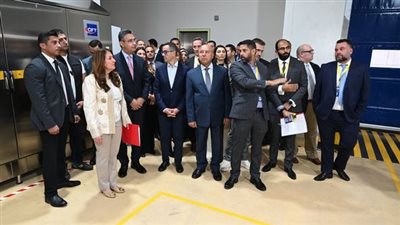 وزير الصناعة يفتتح توسعات مصنع القاهرة للصناعات الغذائية (كرافت هاينز)