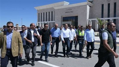 رئيس الوزراء يتفقد أعمال تطوير مطار سانت كاترين الدوليّ