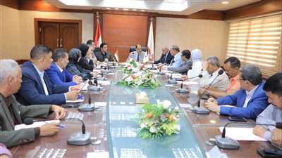 محافظ سوهاج يترأس اجتماع لجنة الإستثمار 