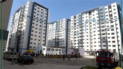 محافظ الدقهلية يسلم الدفعة الأولى من الوحدات السكنية بمشروع أبراج الجلاء