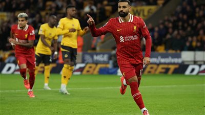 ثنائية كوناتي وصلاح تمنح ليفربول صدارة البريميرليج أمام وولفرهامبتون