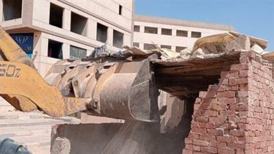 وزير الإسكان يؤكد مواصلة حملات إزالة مخالفات البناء والإشغالات بعدة مدن جديدة