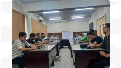 وزارة العمل تنظم ندوة ضمن فعاليات 