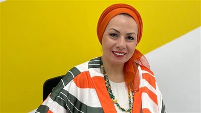 كوكب المؤثرين الكتاب الثالث لچرمين عامر 