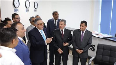 محافظ البحر الأحمر يشارك في الاجتماع الأول لمجلس جامعة الغردقة