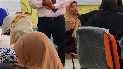 مدير تعليم الفيوم تتابع تدريب التحفيز والانضباط المدرسي