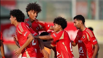  فيفا يُخطر الأهلي بموعد إرسال قائمة الفريق لمباراة العين ويطلب السعة الكاملة