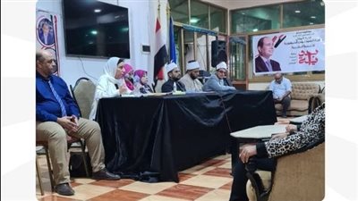 وزارة العمل تنظم ندوات لنشر ثقافة السلامة والصحة المهنية بدمياط 