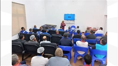 وزارة العمل تنظم ندوتين 