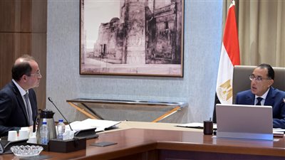 رئيس الوزراء يستعرض مع وزير المالية عددًا من ملفات العمل