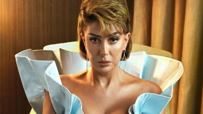 غادة عبدالرازق تشبه زهرة الحب 