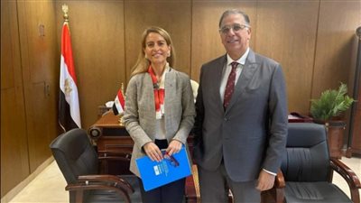 السفير نبيل حبشي والمديرة الإقليمية لليونسكو يناقشان تطوير المبادرات الثقافية