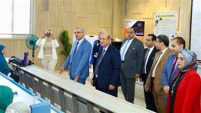 رئيس جامعة الزقازيق يتفقد سير العملية التعليمية بالجامعة الأهلية