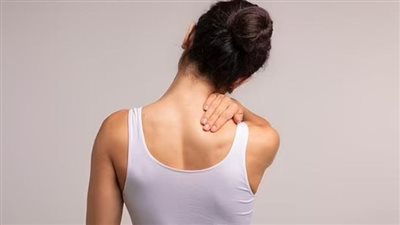 احذر .. آلام الكتف علامة للإصابة بنوع شرس من السرطان 