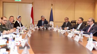 وزير السياحة يترأس اجتماع مجلس إدارة المجلس الأعلى للآثار  