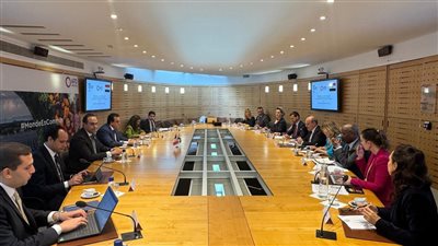 وزير الصحة ورئيس الوكالة الفرنسية للتنمية يبحثان سبل التعاون المشترك 