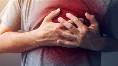 علاقة التوتر بأمراض القلب والأوعية الدموية 