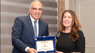 وزير الري يلتقي سفيرة الولايات المتحدة الأمريكية بالقاهرة لبحث سُبل التعاون