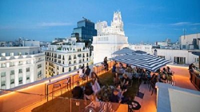 برواتب 120 ألف جنيه شهريًا.. فندق عالمي يطلب موظفين 