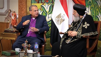 تفاصيل لقاء البابا تواضروس ورئيس الإنجيلية في العباسية 