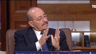 خبير: الاحتلال يستغل سقوط بشار الأسد للقضاء على البنية العسكرية للجيش السوري