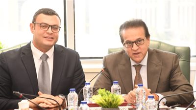 تفاصيل اجتماع وزيرا الصحة والإسكان لبحث المشاريع المشتركة
