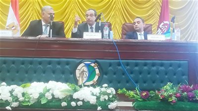 رئيس جامعة الفيوم: زيادة قدرة المستشفيات ل900 سرير