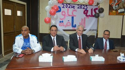 مستشار وزير التعليم العالي يشهد معسكر طلابي بجامعة أسوان