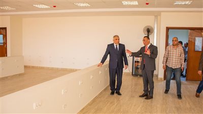 القائم بأعمال رئيس جامعة طنطا يتفقد أعمال التطوير والصيانة بكلية الاداب