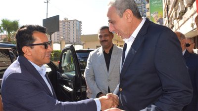 محافظ الغربية يستقبل وزير الشباب والرياضة