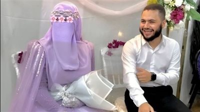 خطوبة فارس حميدة مطرب المهرجانات المعتزل على فتاة منتقبة أخفى عينيها.. من هي العروس؟ (صور)