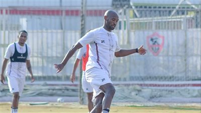 فقره بدنيه للاعبى الزمالك على هامش التدريبات 