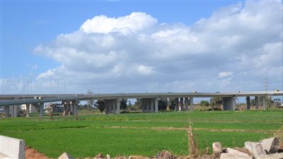 طقس البحيرة.. حار نهارا لطيف ليلا 