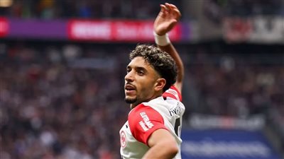 مرموش يعزز صدارته في جدول هدافين الدوري الألماني وكين يخرج مصابا 