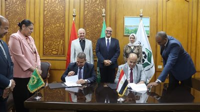 تجديد عقد مهام النظافة بأحياء شرق وغرب شبرا الخيمة والخصوص