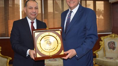 مدير أمن الغربية يهنئ المحافظ بالعيد القومي الـ 226