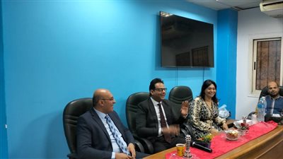 وكيل صحة سوهاج يلتقي رؤساء أقسام العلاج الطبيعي بالمستشفيات