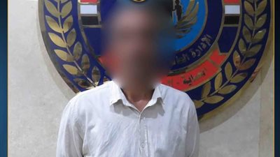 سقوط مسجل خطر لقيامه بالترويج للسحر والشعوذة عبر الفيس بوك