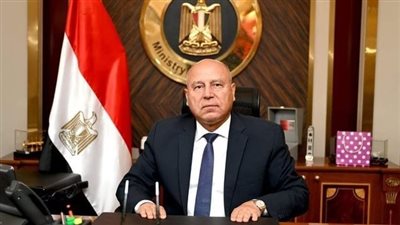 غدًا.. وزير الصناعة والنقل يلتقي المستثمرين الصناعيين بالجيزة 