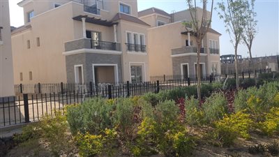 بدء تسليم 50 فيلا لحاجزيها بالتجمع العمراني 