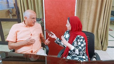 في حوار للوفد..  الدكتور أحمد ياقوت يكشف عن أوضاع الجالية المصرية وتطورات الحرب بلبنان