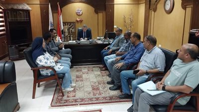 رئيس جامعة الغردقة يطالب بالتنسيق بين الكليات لتحقيق التميز الأكاديمى  