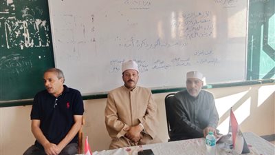 “أكتوبر ذاكرة أمة” ندوة تثقيفية لطلاب المعاهد الأزهرية بمطروح