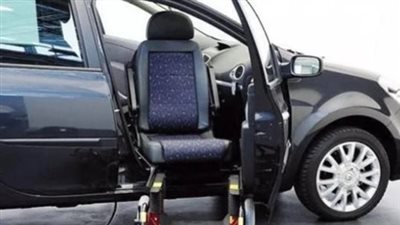 الحكومة تكشف الاشتراطات الجديدة لاستيراد سيارات ذوي الإعاقة (فيديو)