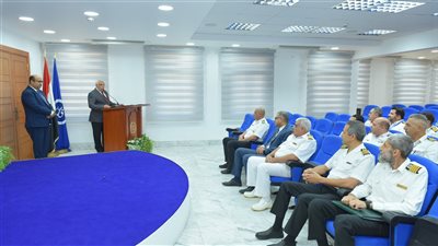 هيئة دولية تعتمد البرامج التدريبية للملاحة بقناة السويس 