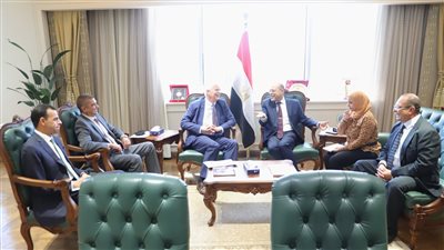 وزير العمل يستقبل رئيس مجلس إدارة شركة بترول سيميتار مصر للإنتاج