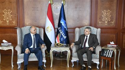 قناة السويس تطلق خدمة تبديل الأطقم البحرية من مارينا اليخوت بالإسماعيلية