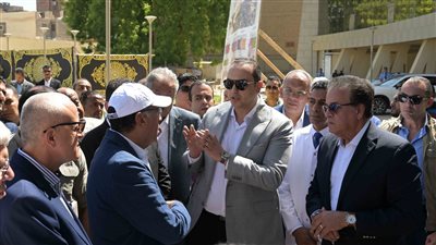 رئيس الوزراء يتابع تشغيل منظومة التأمين الصحي الشامل بالأقصر